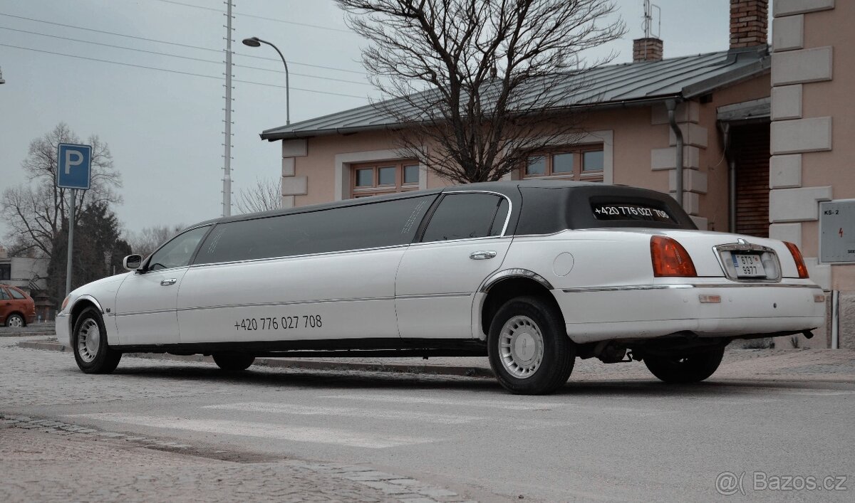 Lincoln Town car