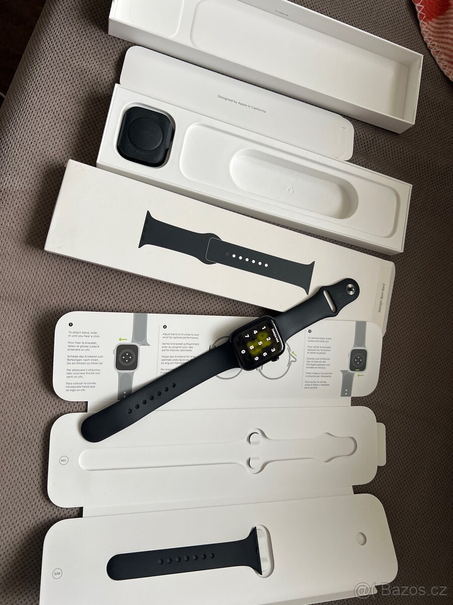 Apple watch 7 45mm černé