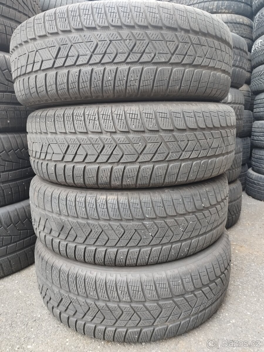 ZIMNÍ PIRELLI 225/55 R17 - PĚKNÉ