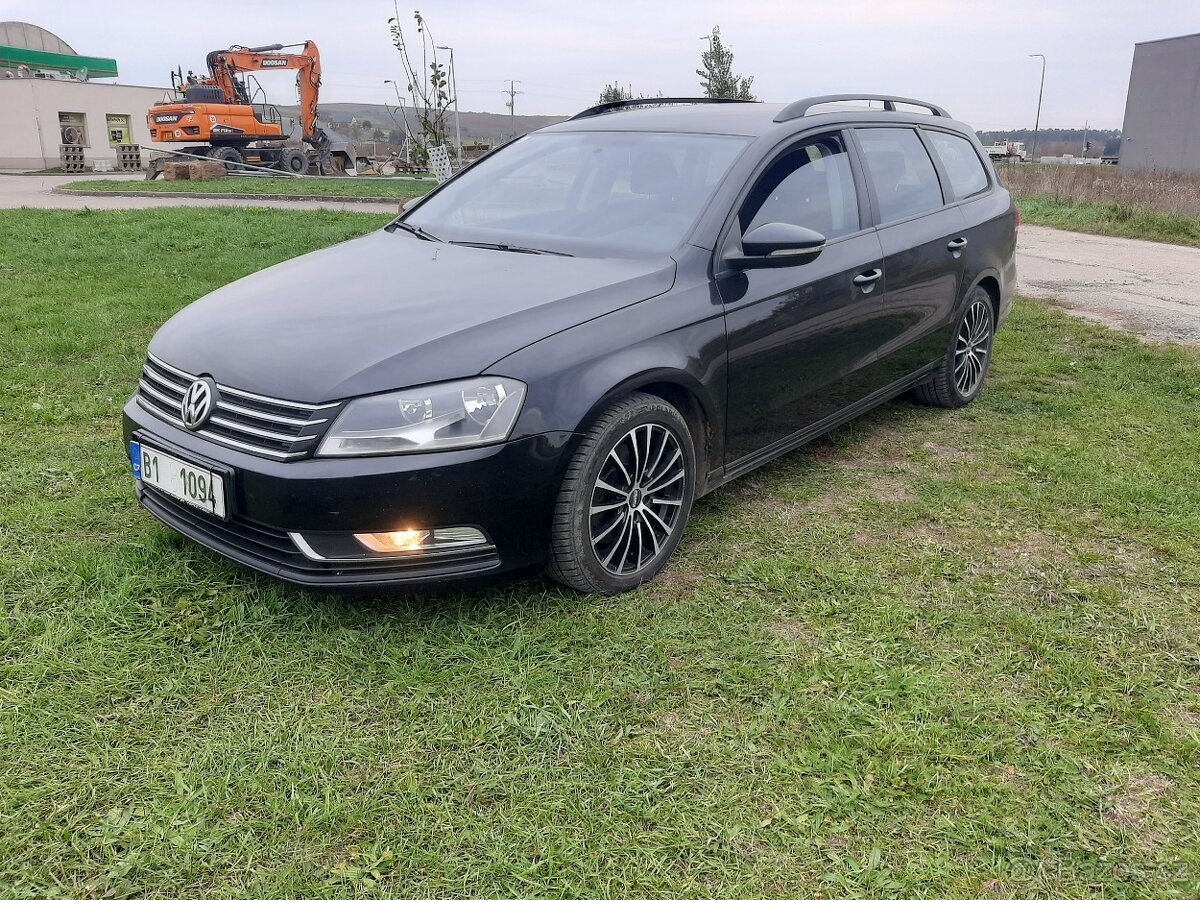 VW Passat B7 1.6 TDI 77kw Kombi Klima  ,Model 2011 Nová Stk-