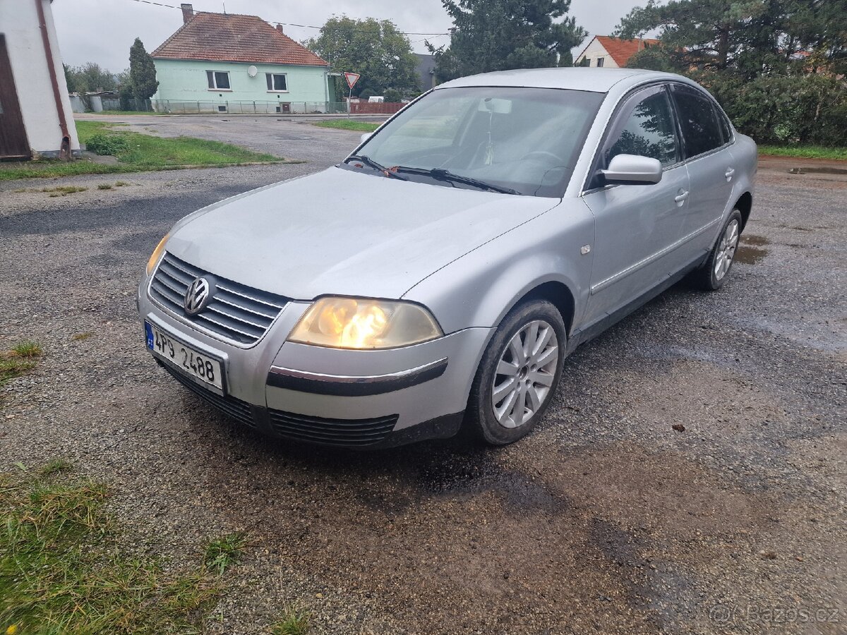 Volkswagen Passat 2.5 tdi 110 kw 4x4