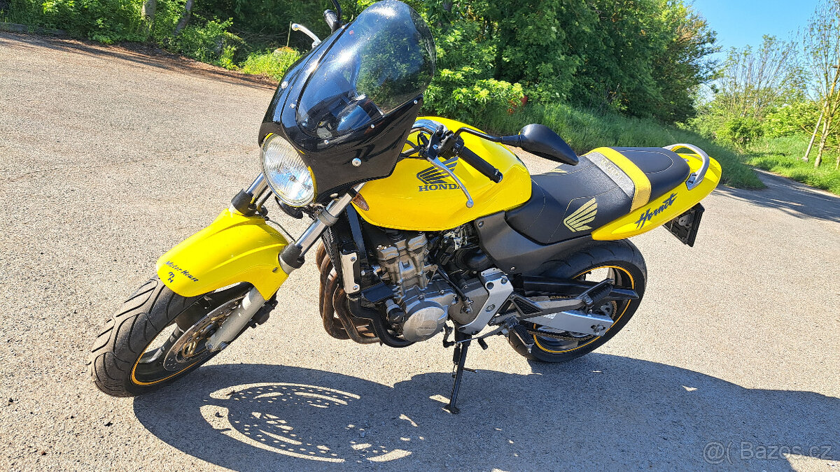 Honda CB600F Hornet, r.2002