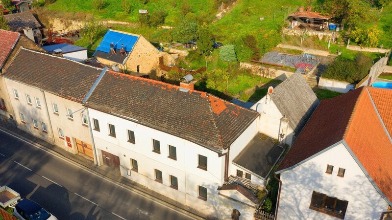 Prodej rodinného domu 235 m², pozemek 4761 m², Velké Žernose