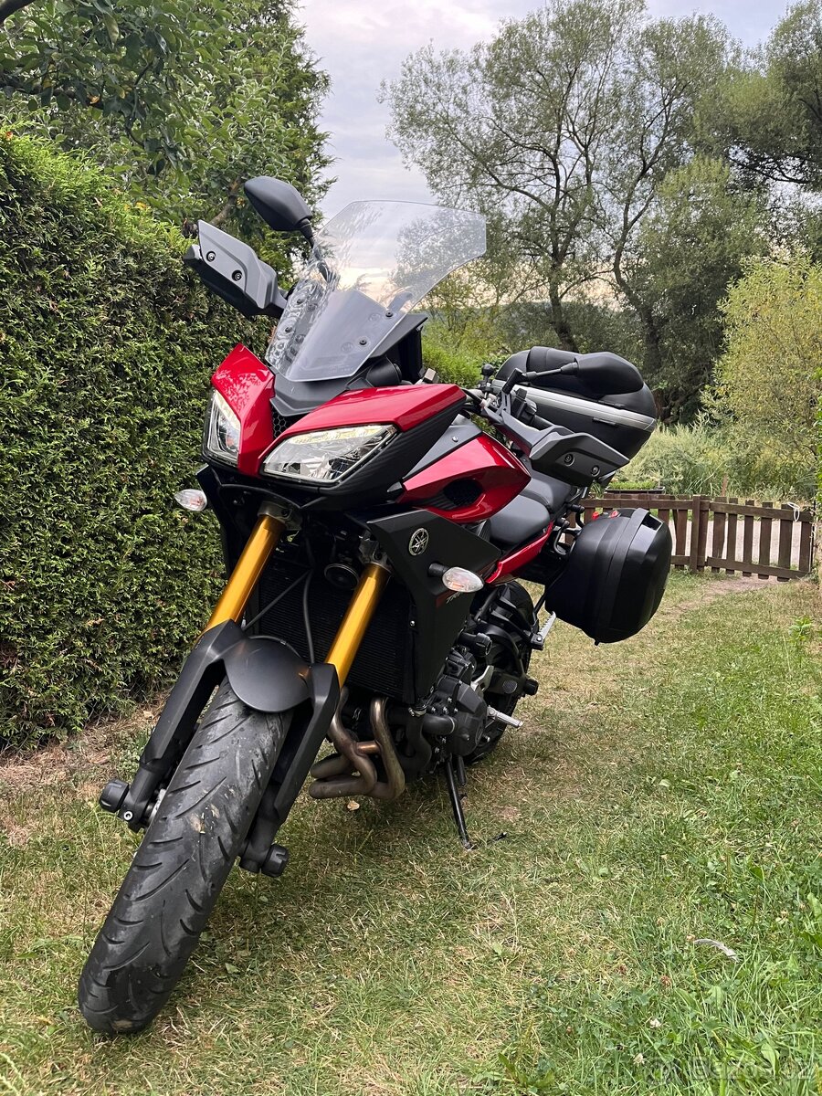 Yamaha Tracer 900