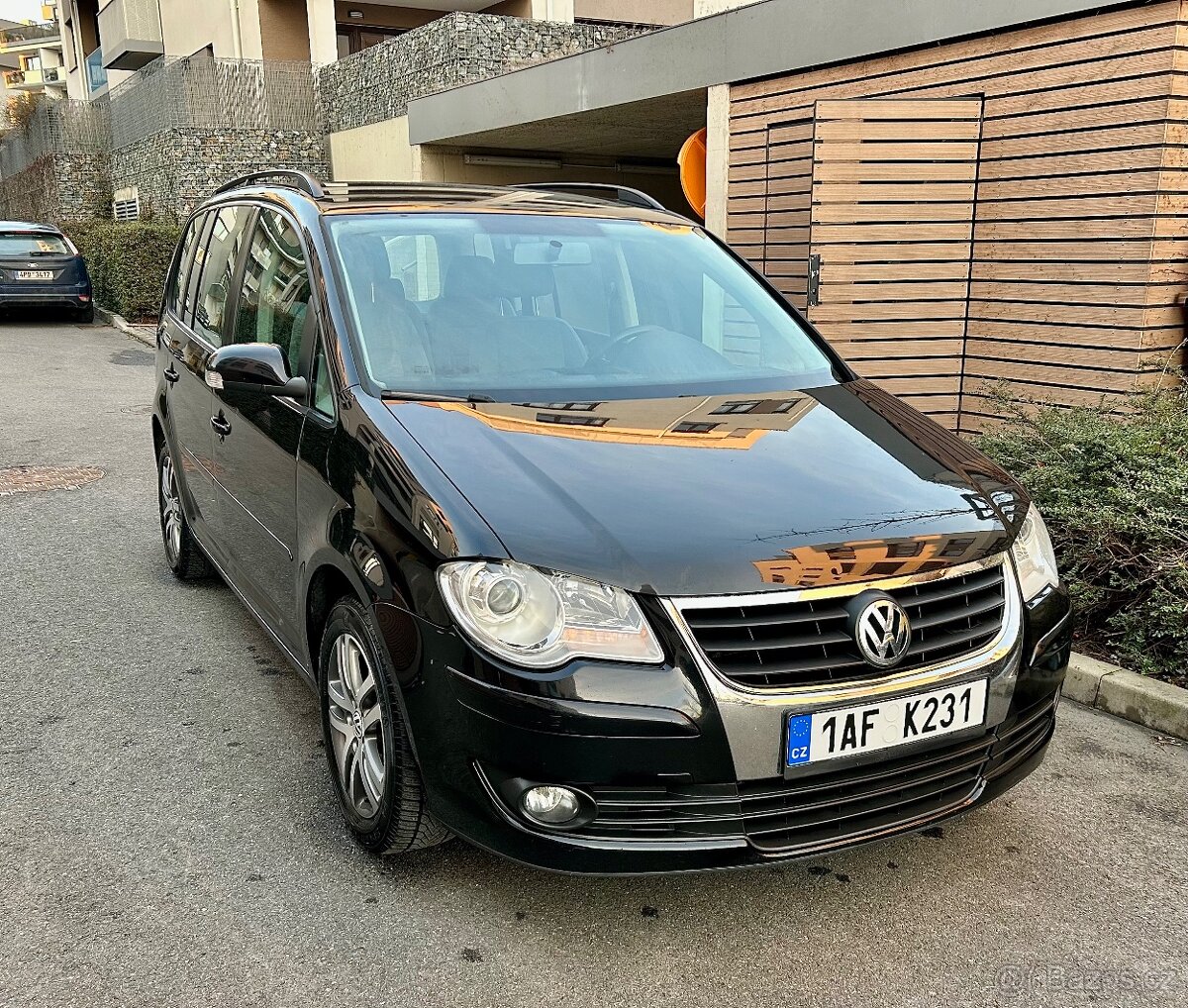 Volkswagen Touran 2.0 Tdi