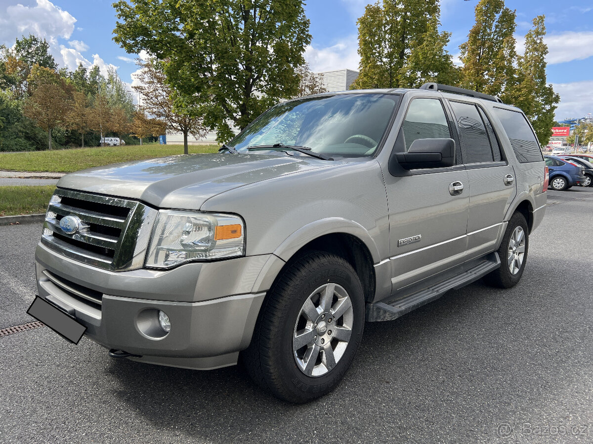 Ford Expedition XLT 5,4 V8, 67 000 km, 4x4, 1.majitel