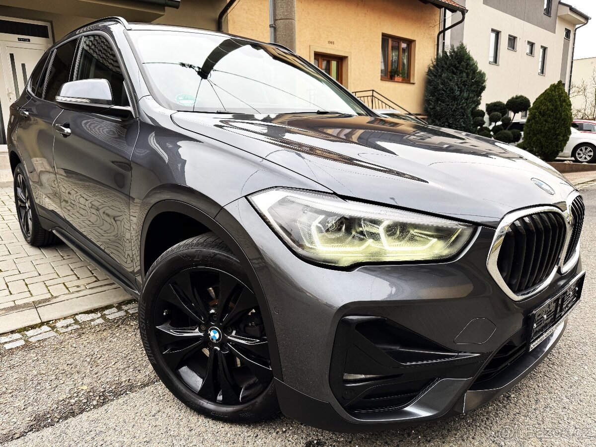 BMW X1 SportLine 1.8D 4X4,2019,LED,HEADUP,TAŽNÉ,POLOKŮŽE,DPH