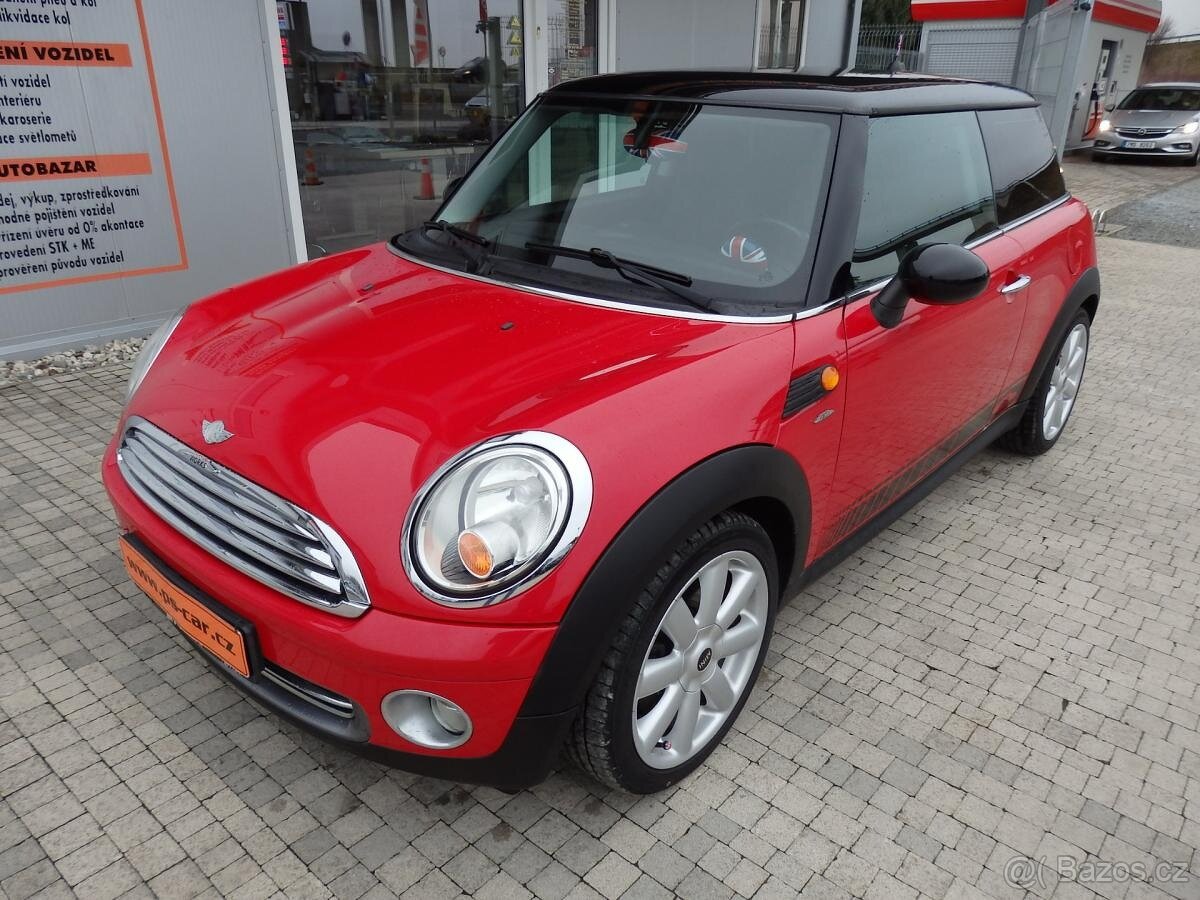 MINI ONE COOPER FACE 1.4 VTI 70KW ALU R17 ++ VELKÝ SERVIS ++