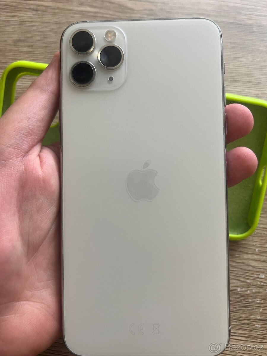 iPhone 11 Pro Max 64gb bílý