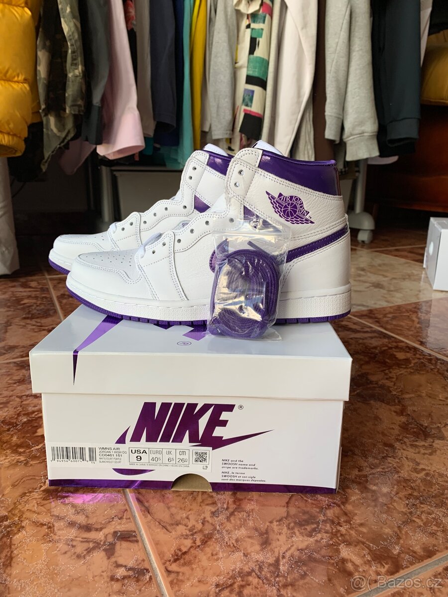 Air Jordan 1 High OG court purple