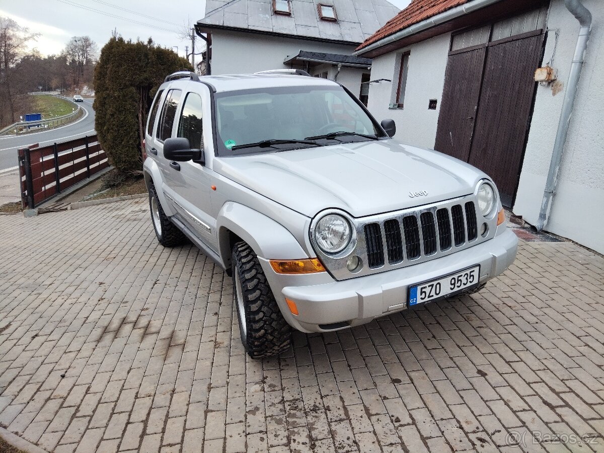 Jeep Cherokee kJ