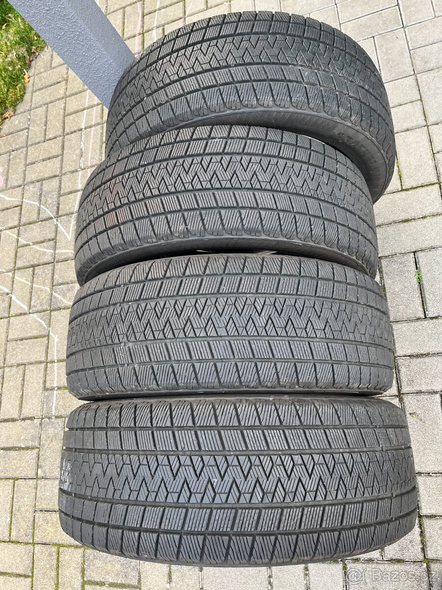 4ks zimní pneu Gripmax Stature M/S 235/50 R19 99V