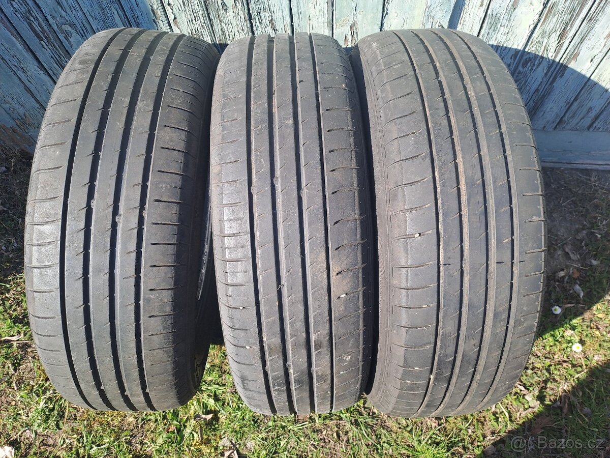 Letní pneu Nexen 215/65 R17