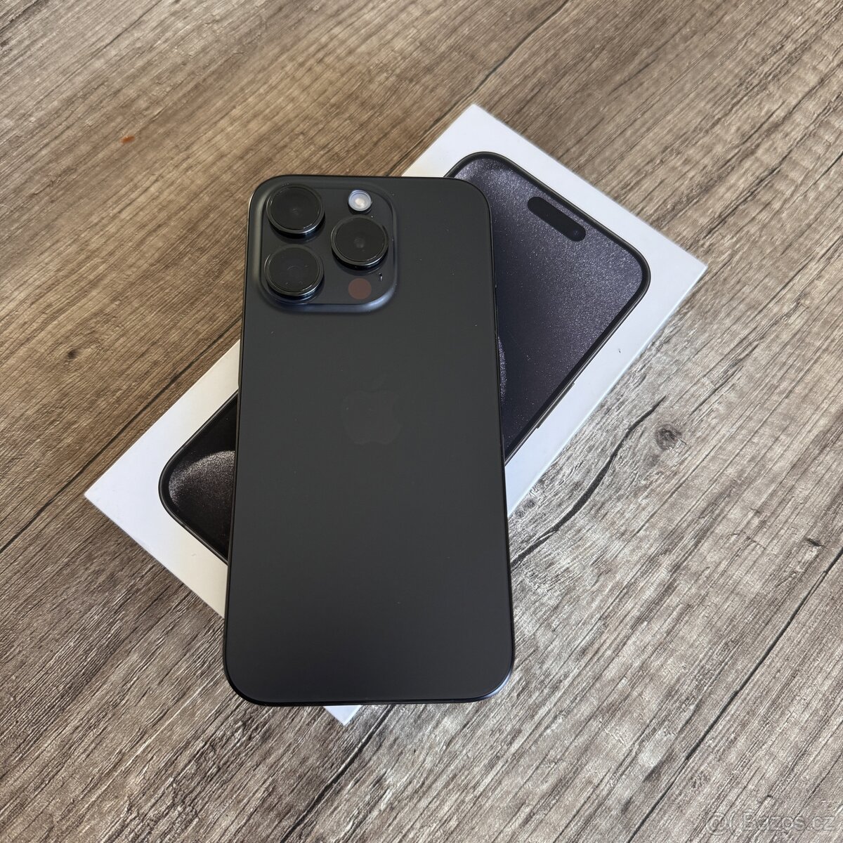 iPhone 15 Pro 256GB black titan, nový, 24 měsíců záruka