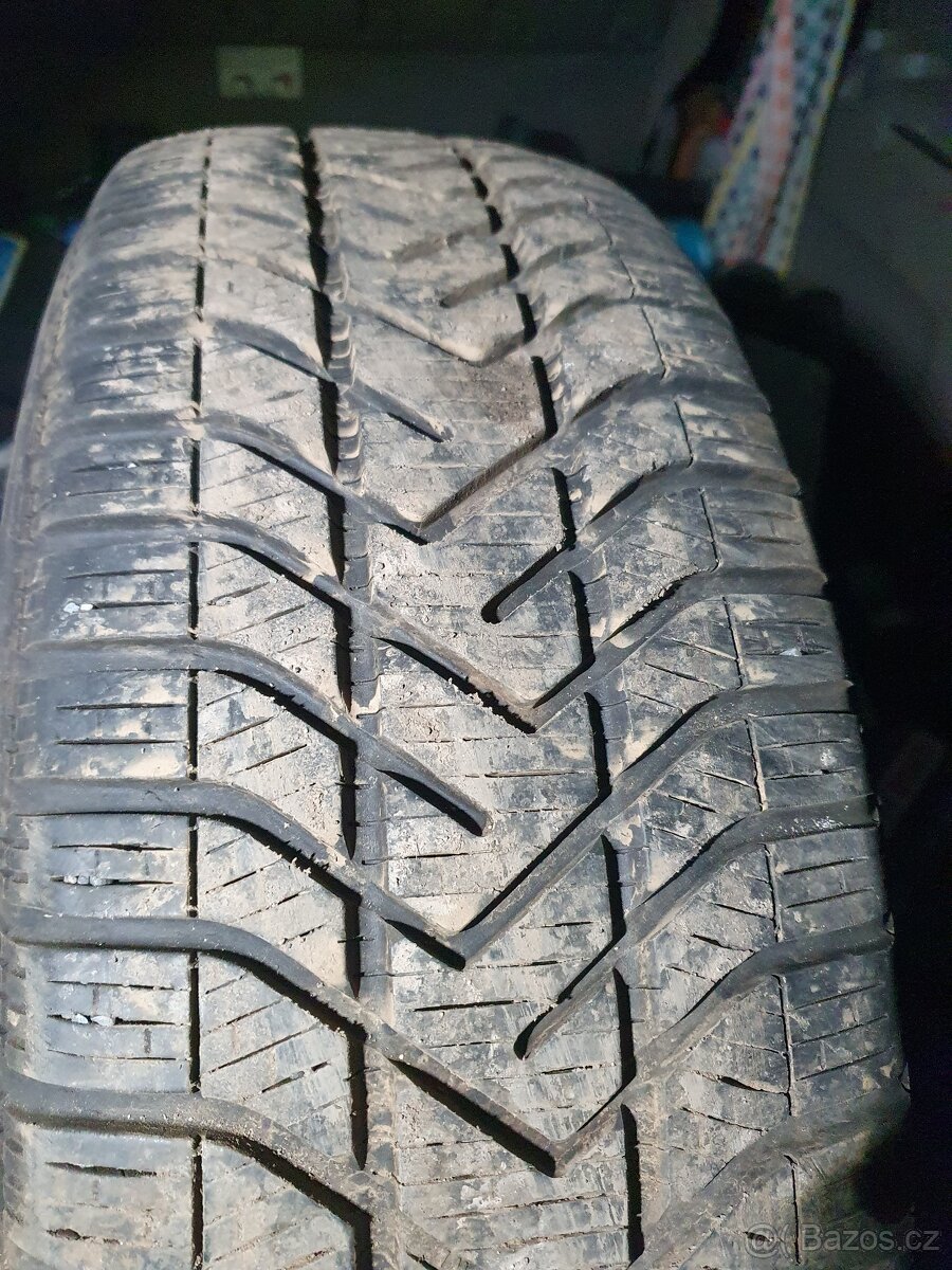 Pirelli SnowControl serie3 195/65 R 15 91T zimní