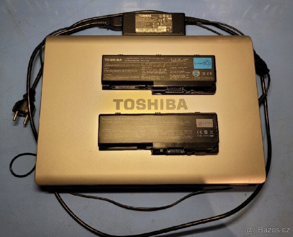 Toshiba + baterie