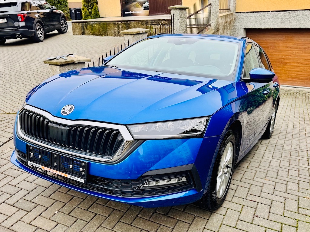 ŠKODA OCTAVIA IV combi 2,0TDi Koup.ČR.1.maj.,PO ROZVODECH,2