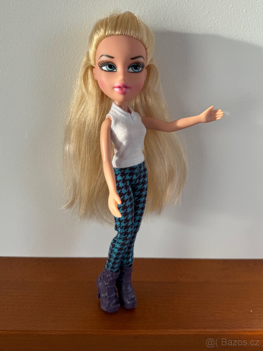 Bratz a jiné MGA panenky