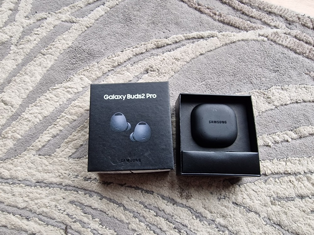 Sluchátka Samsung buds 2 Pro