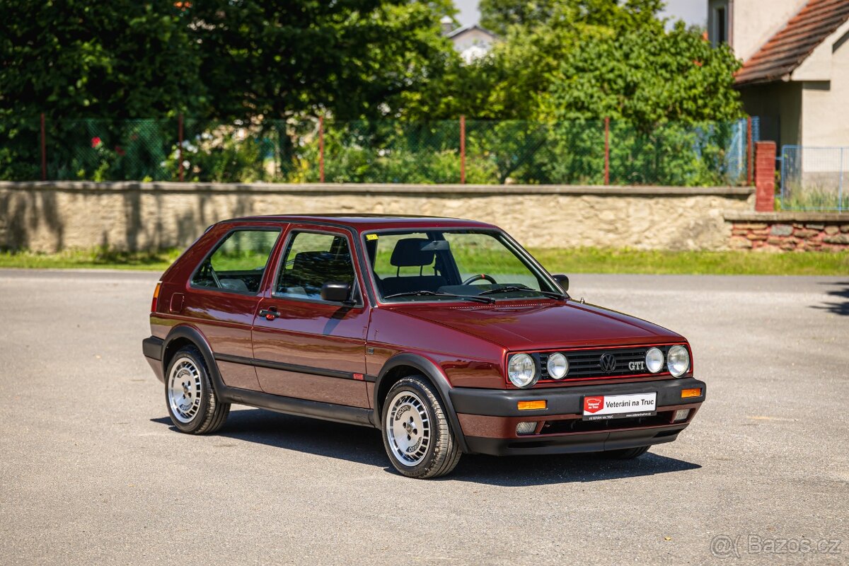 Volkswagen Golf GTI MkII