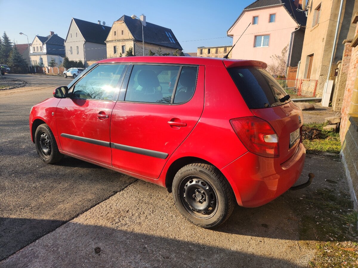 Skoda Fabia 2 Rv.2008 1.2 plně funkční platná stk