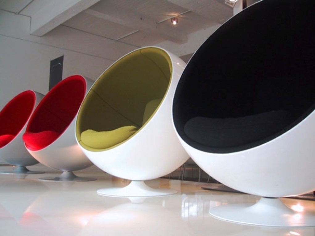 Otočné designové křeslo Ball Chair