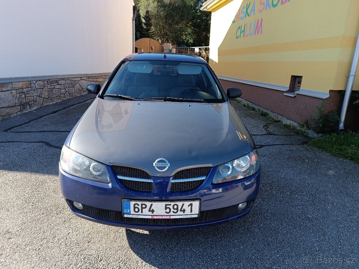 Nissan Almera