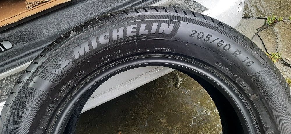 Michelin Primacy 4 205/60 R16 92 H Letní pneumatiky