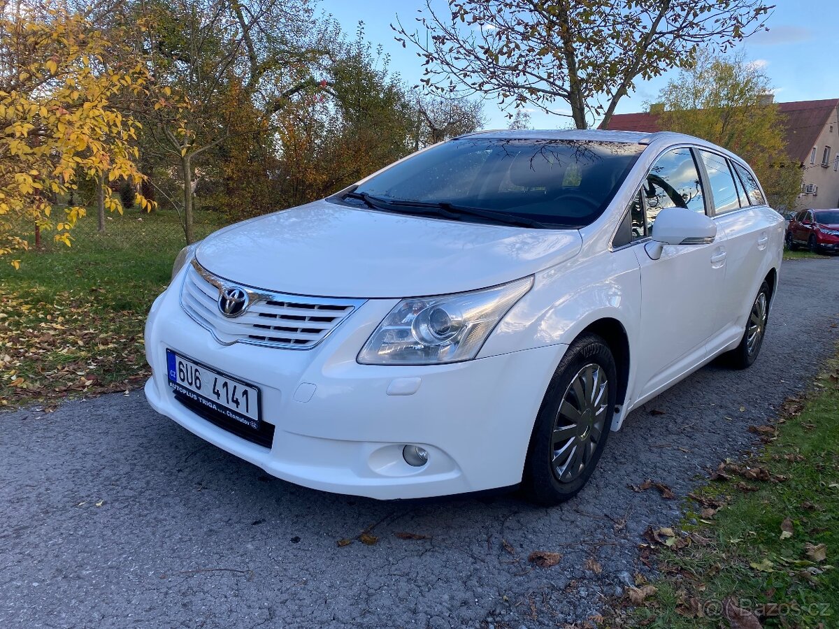 Toyota Avensis 1.8 VVT-i 108kW - r.v. 2011 - 197 000km