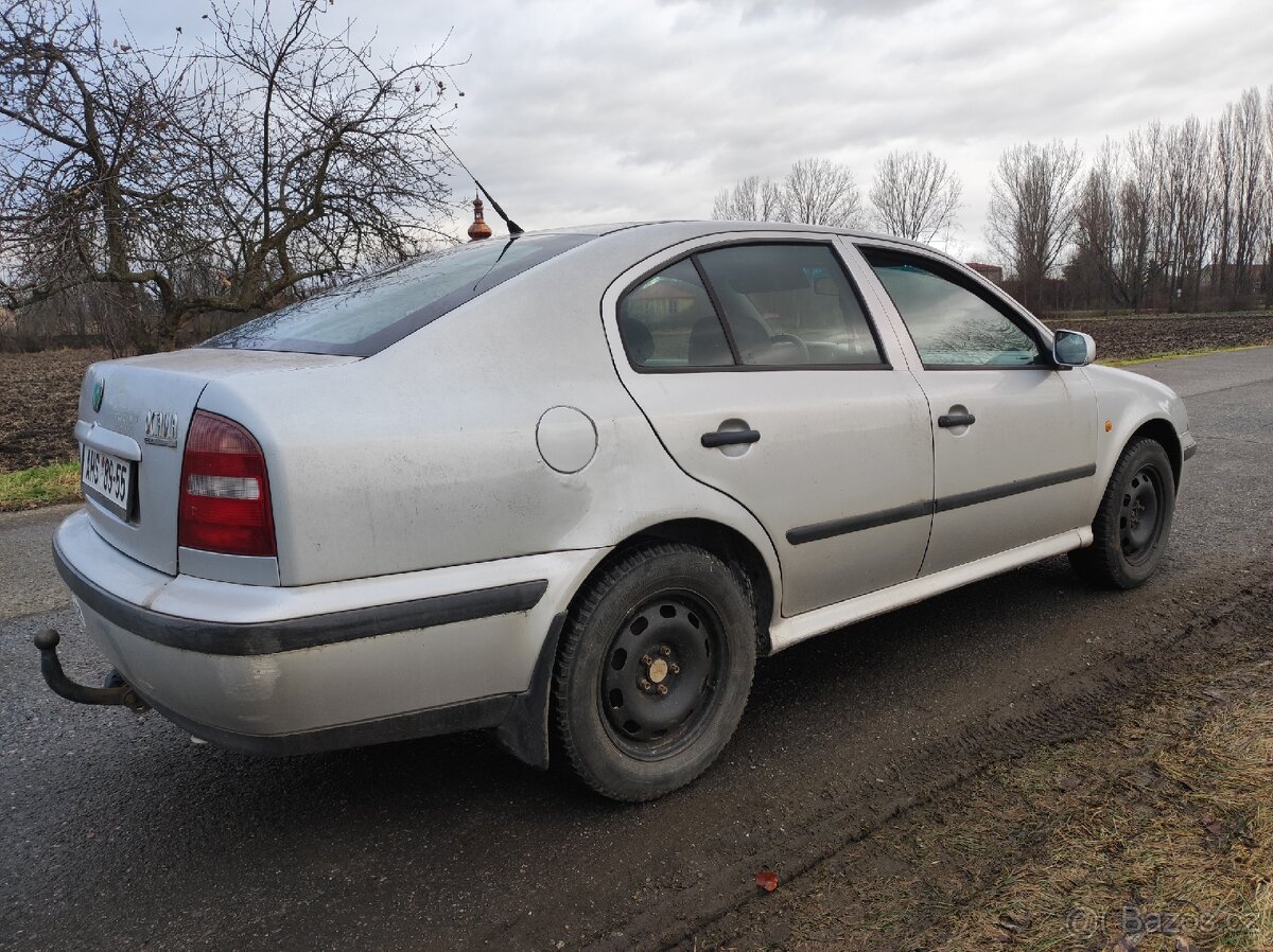 Škoda Octavia 1.6