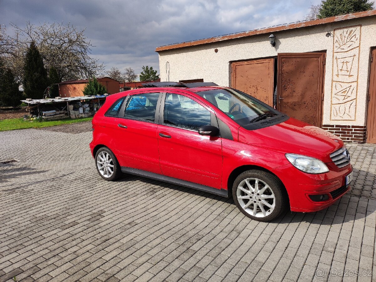 Mercedes B 170i,85kw,servis,STK12/25