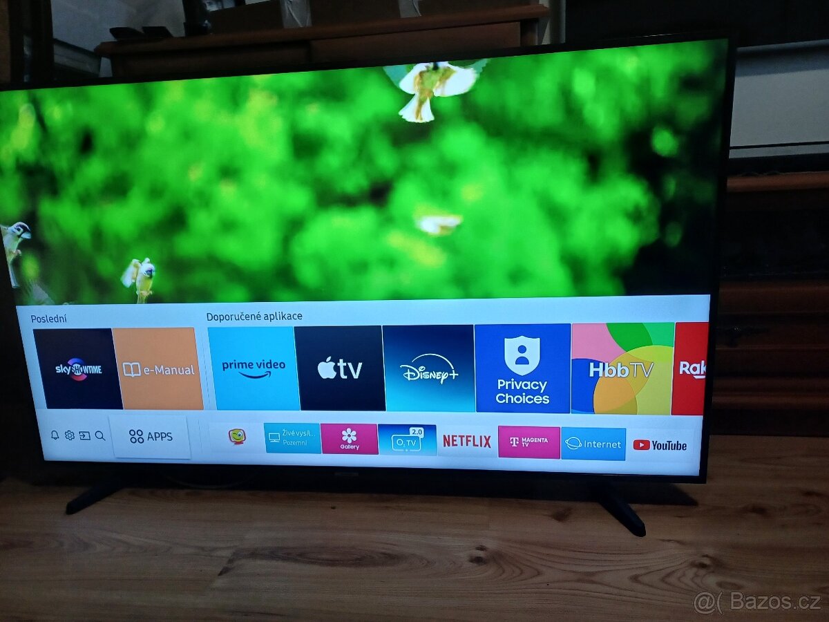 4K Smart TV Samsung UE55NU7093-úhlopříčka 140cm