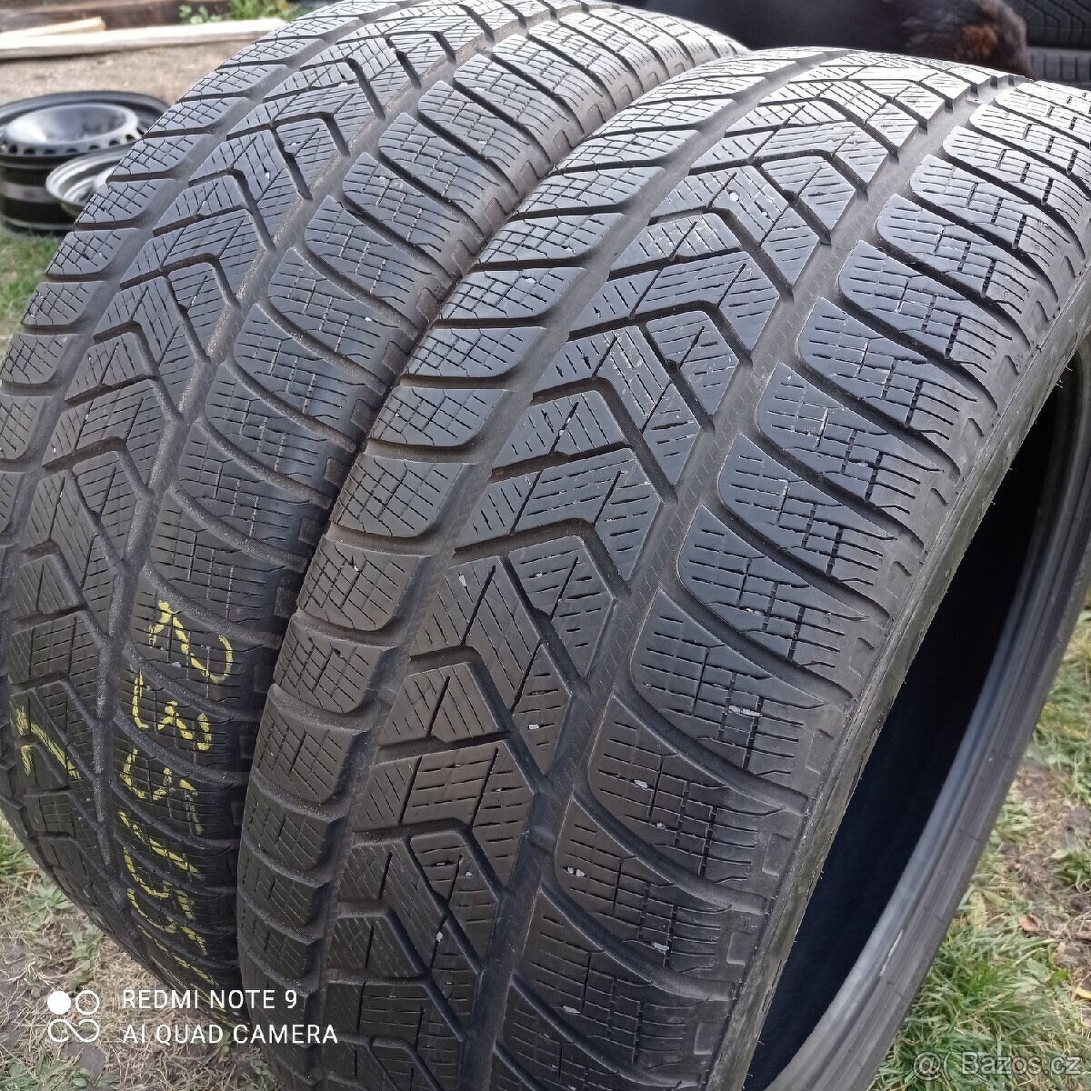 zimní pneu PIRELLI 235/55/R19