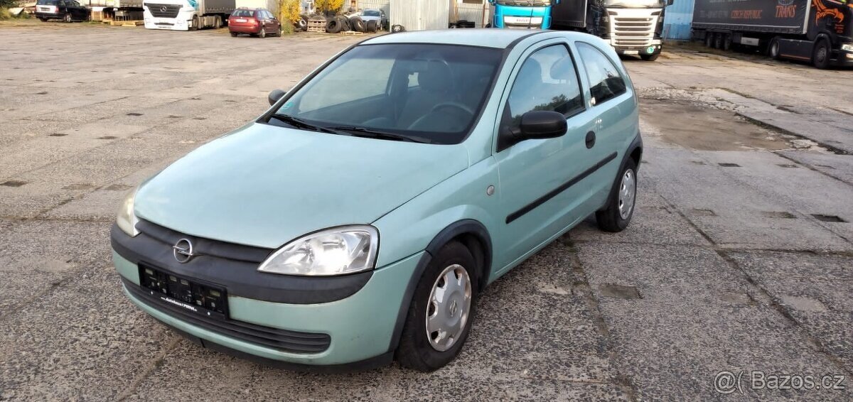 Opel Corsa C 1,0i KLIMA 2003 1.majitel Euro 4