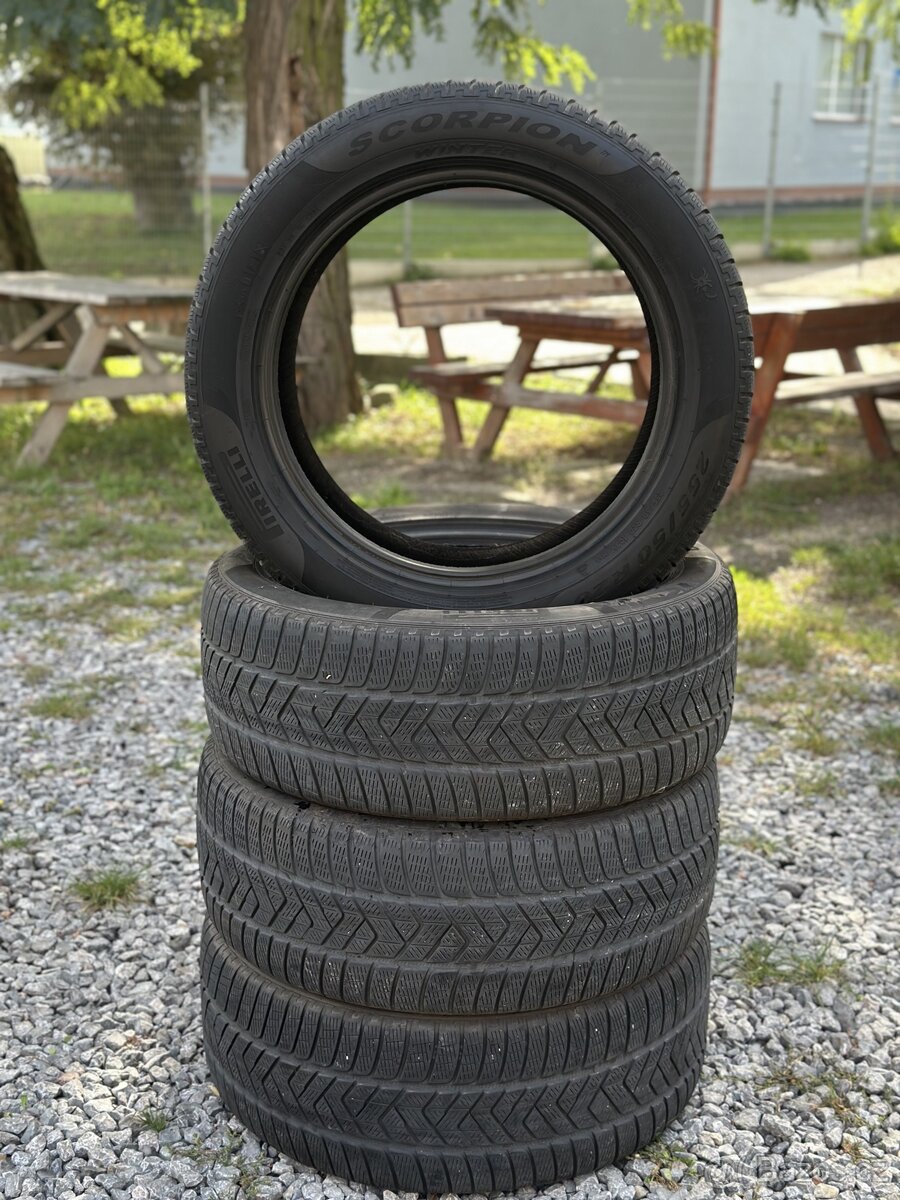 Pirelli Scorpion Winter 255/50/R20