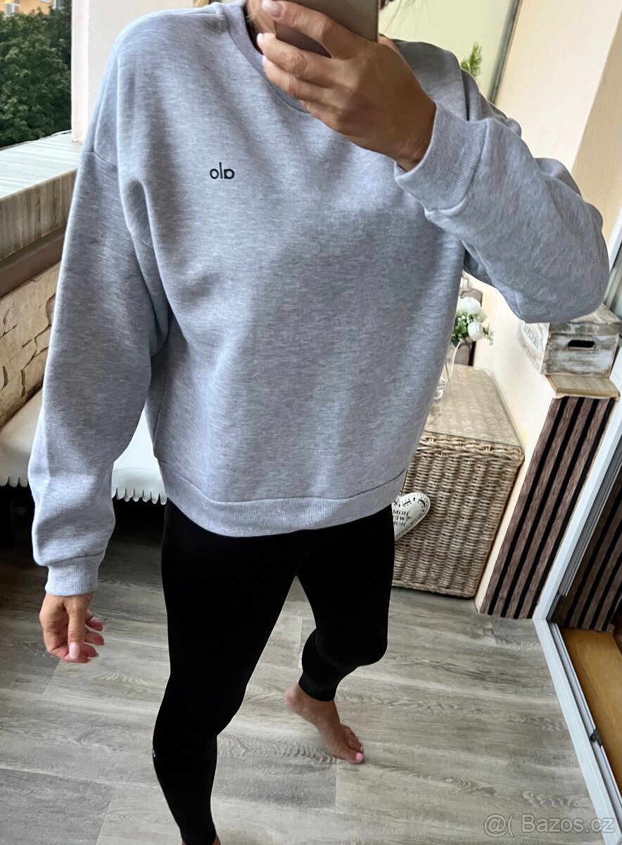 Alo Yoga Accolade Crew Neck Sweatshirt, nová