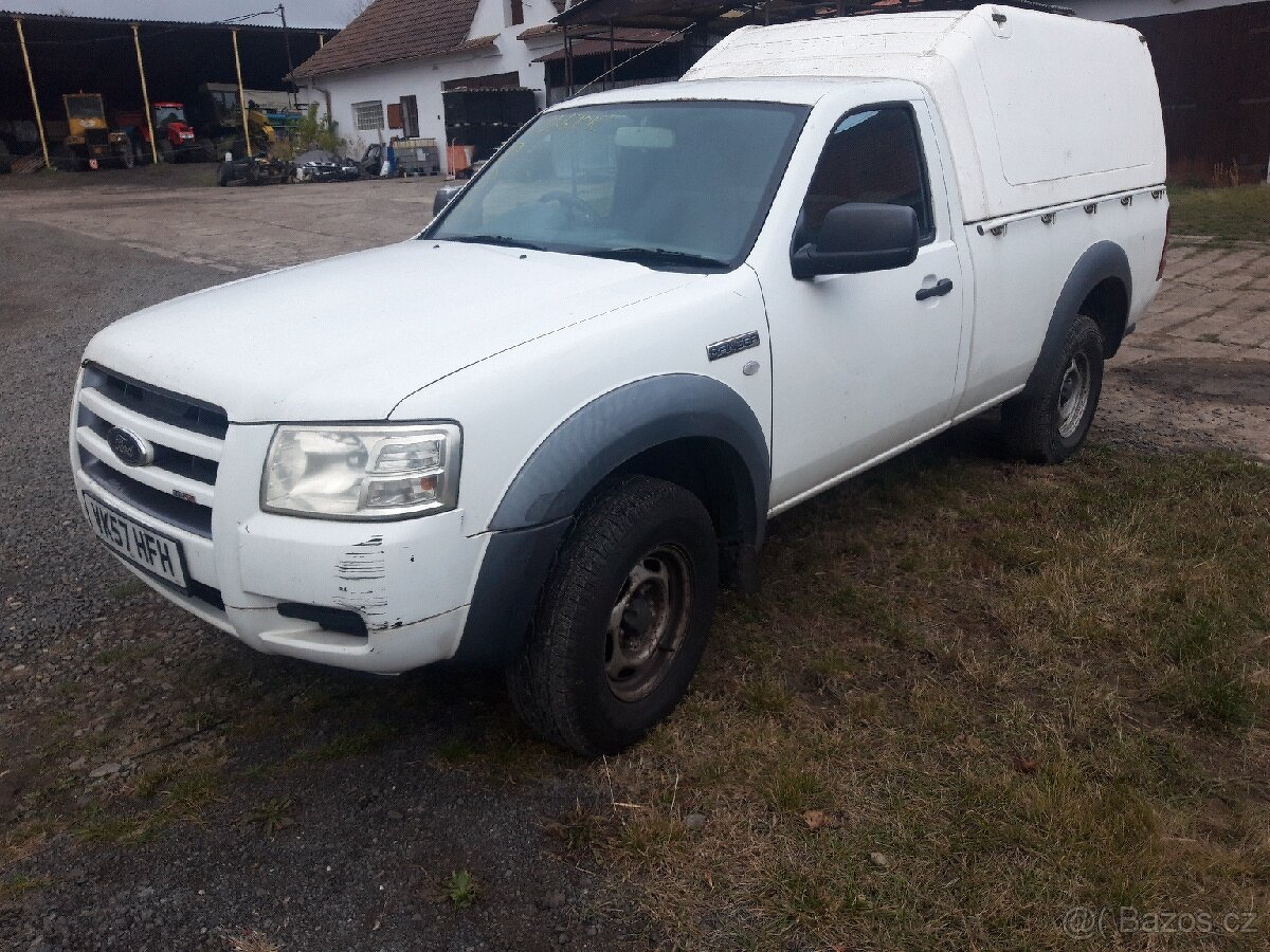 Ford ranger-mazda 2500 díly z tohoto vozu..