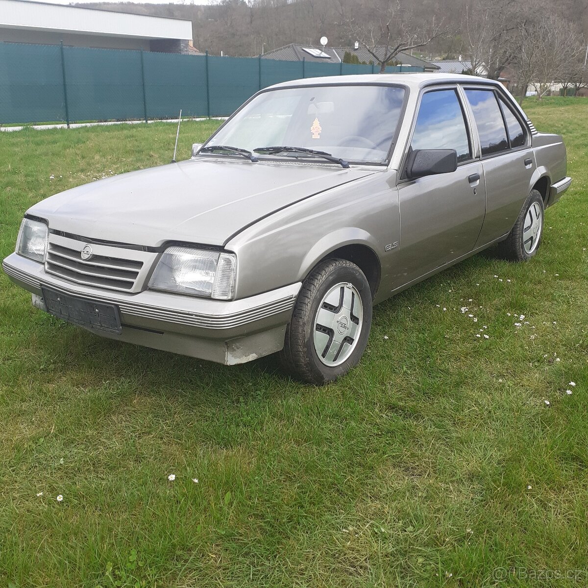 Opel Ascona 1,8S Automat