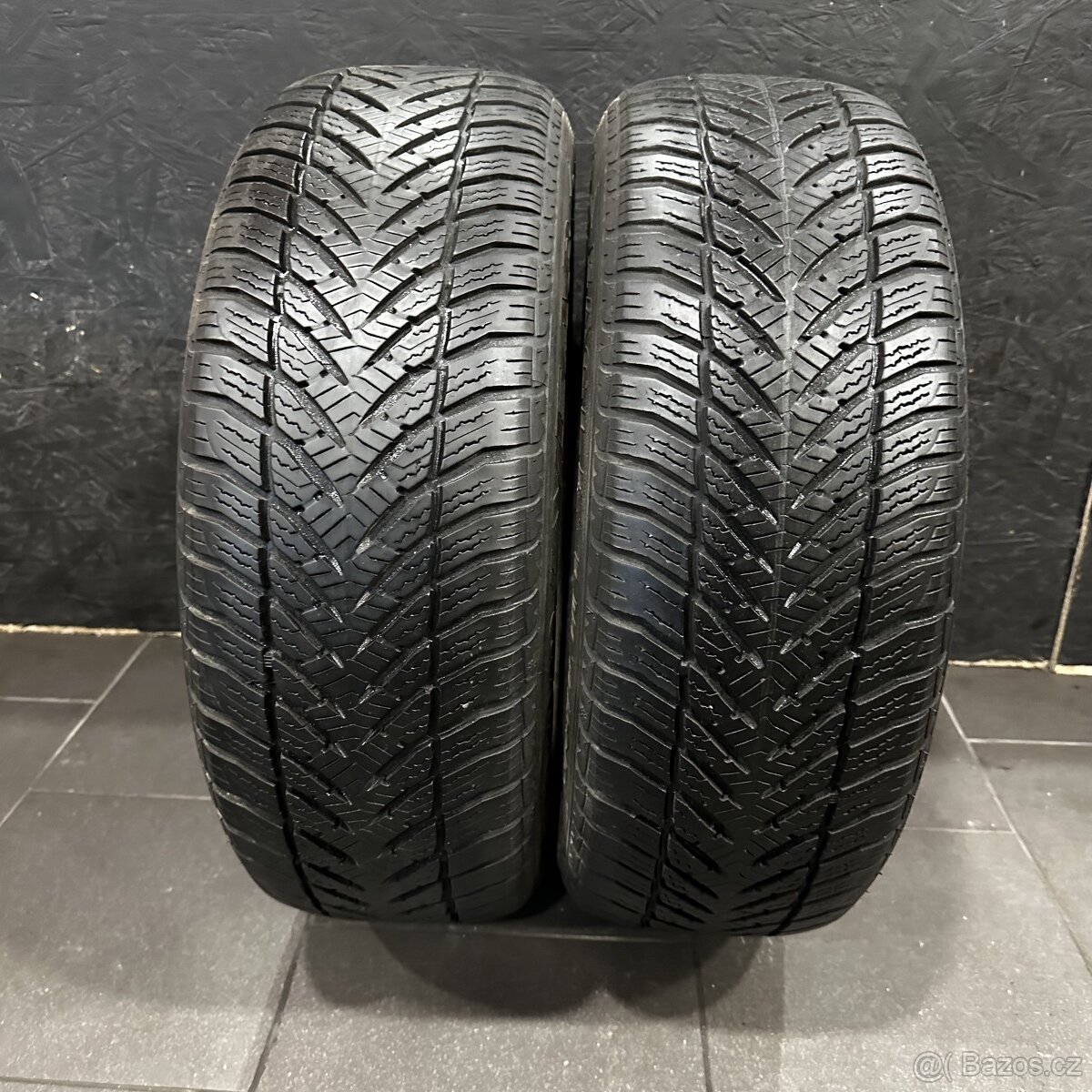 2ks pneu GoodYear 195/55/16 87H RunFlat