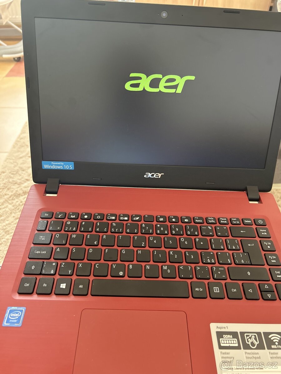 Acer Aspire 1