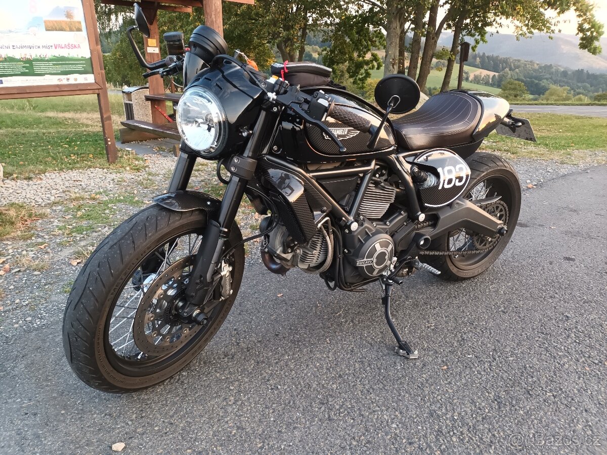 Ducati Scrambler 800 Cafe Racer