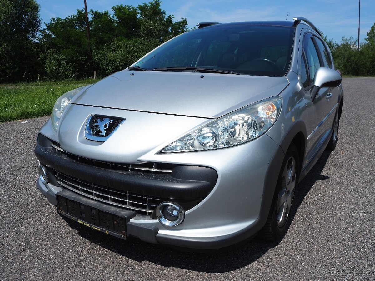 Peugeot 207 SW OUTDOOR 1.6 HDI PANORAMA