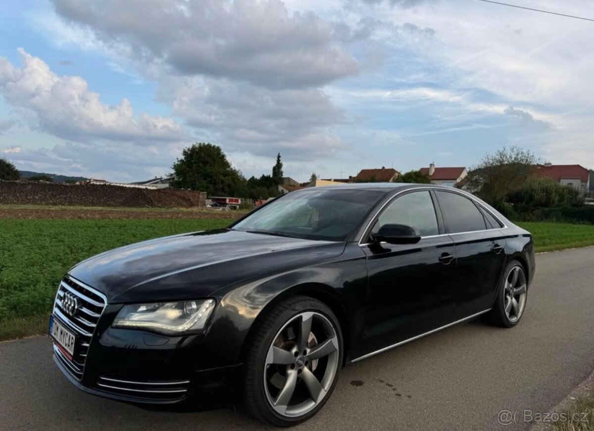 Audi A8 4H 3.0 TDI 184KW S-LINE Nový podvozek, ALU R21