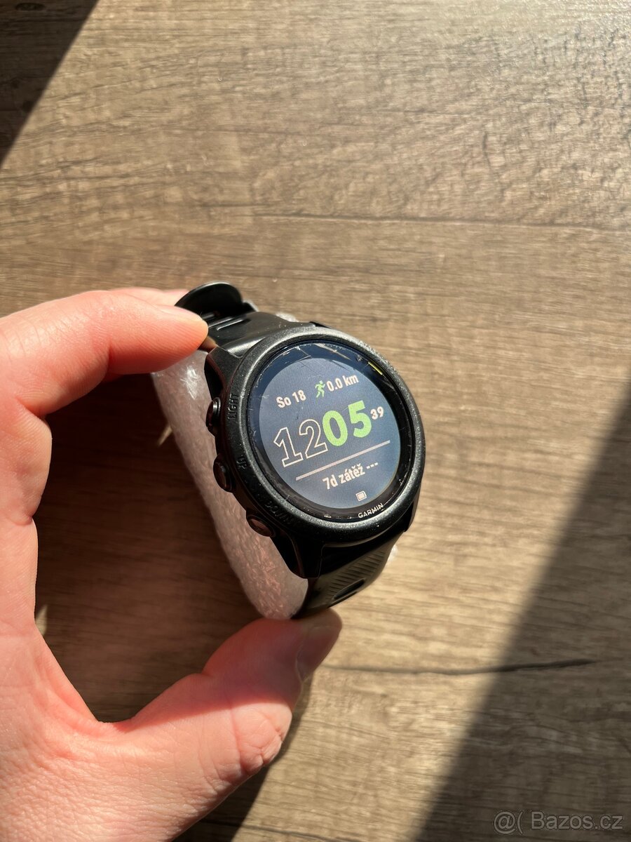 Garmin forerunner 745