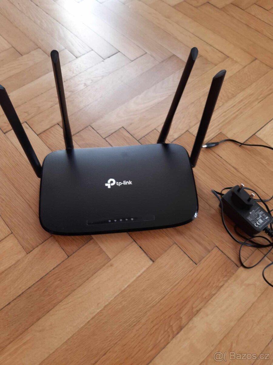 VDSL2 modem TP-LINK Archer VR300 s routerem