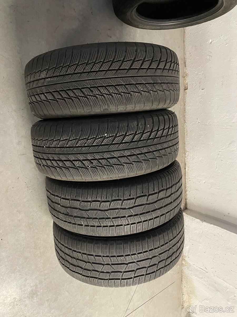 Zimni pneu Bridgestone a Continental 225/55/17