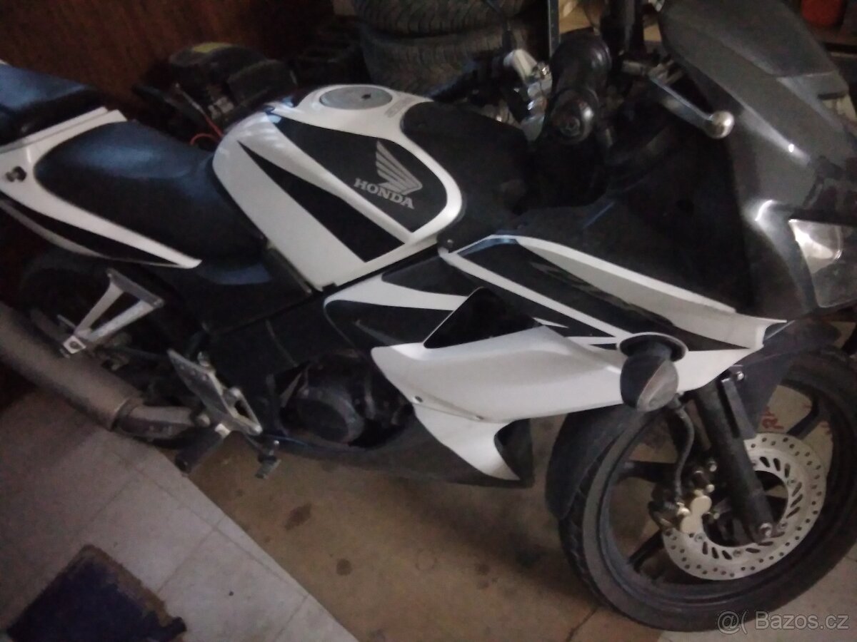 Honda CBR 125R