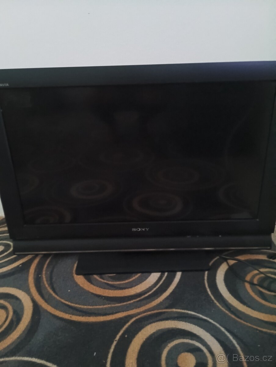 Prodám starší tv Sony 83.cm