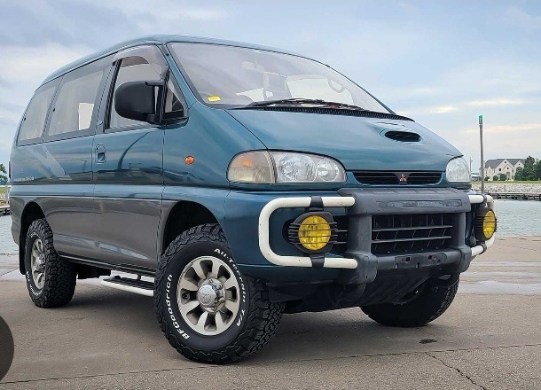 Mitsubishi l400 spacegear delica 4x4