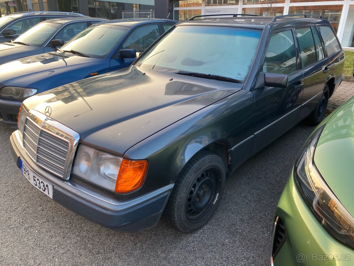 Mercedes-Benz W124, 230TE